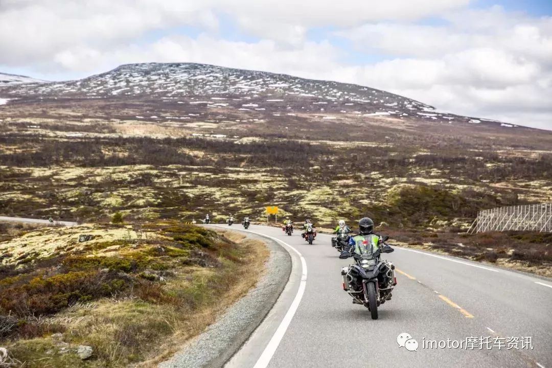 又是来自深圳的摩托车俱乐部！这次他们踏上了北欧的*途征**
