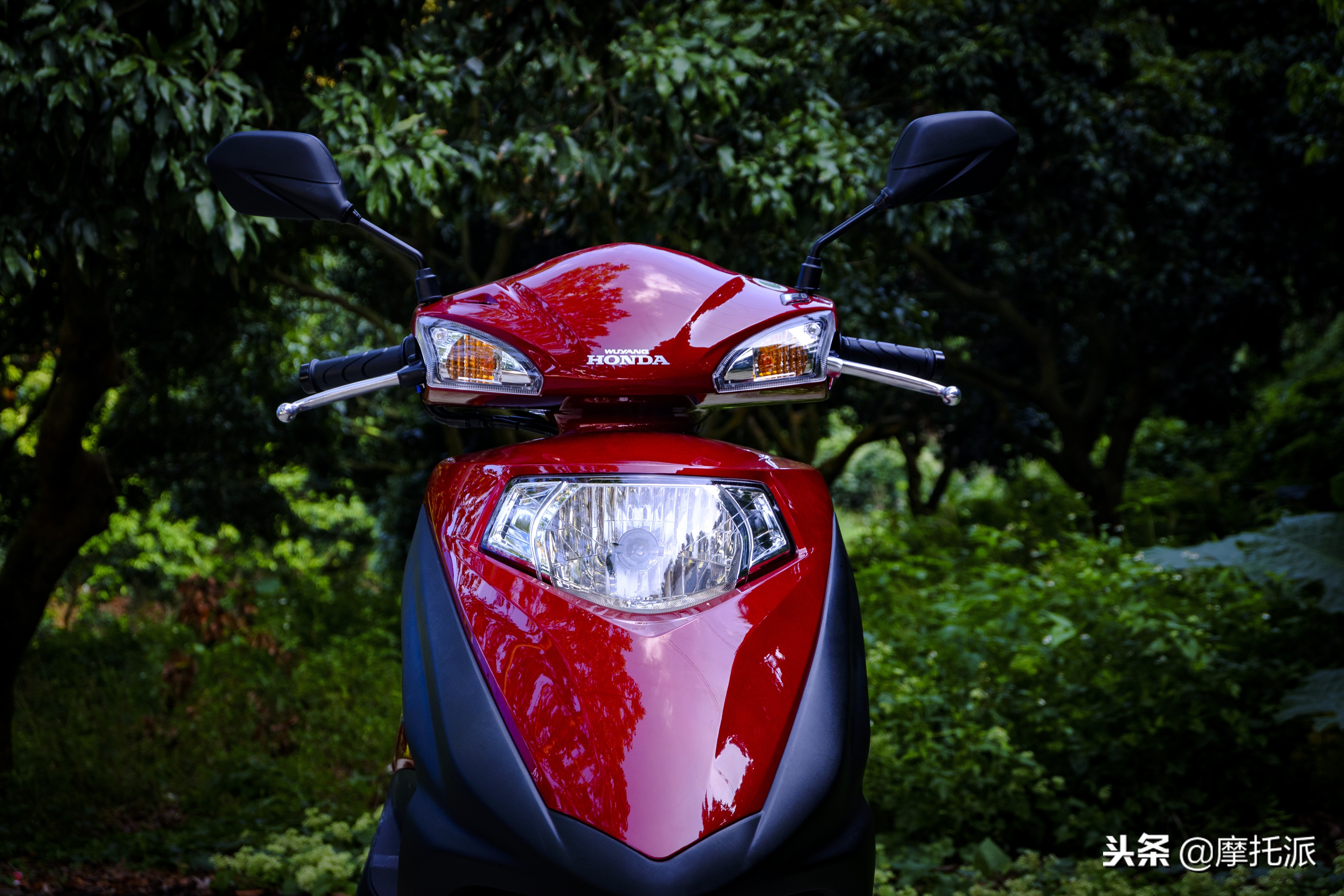 五羊本田新喜鲨125落地价,五羊本田喜鲨125摩托车落地多少钱