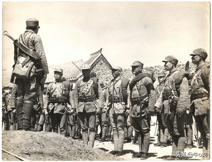 驳壳枪木质枪套玩具,驳壳枪和牛皮枪套的合体叫什么