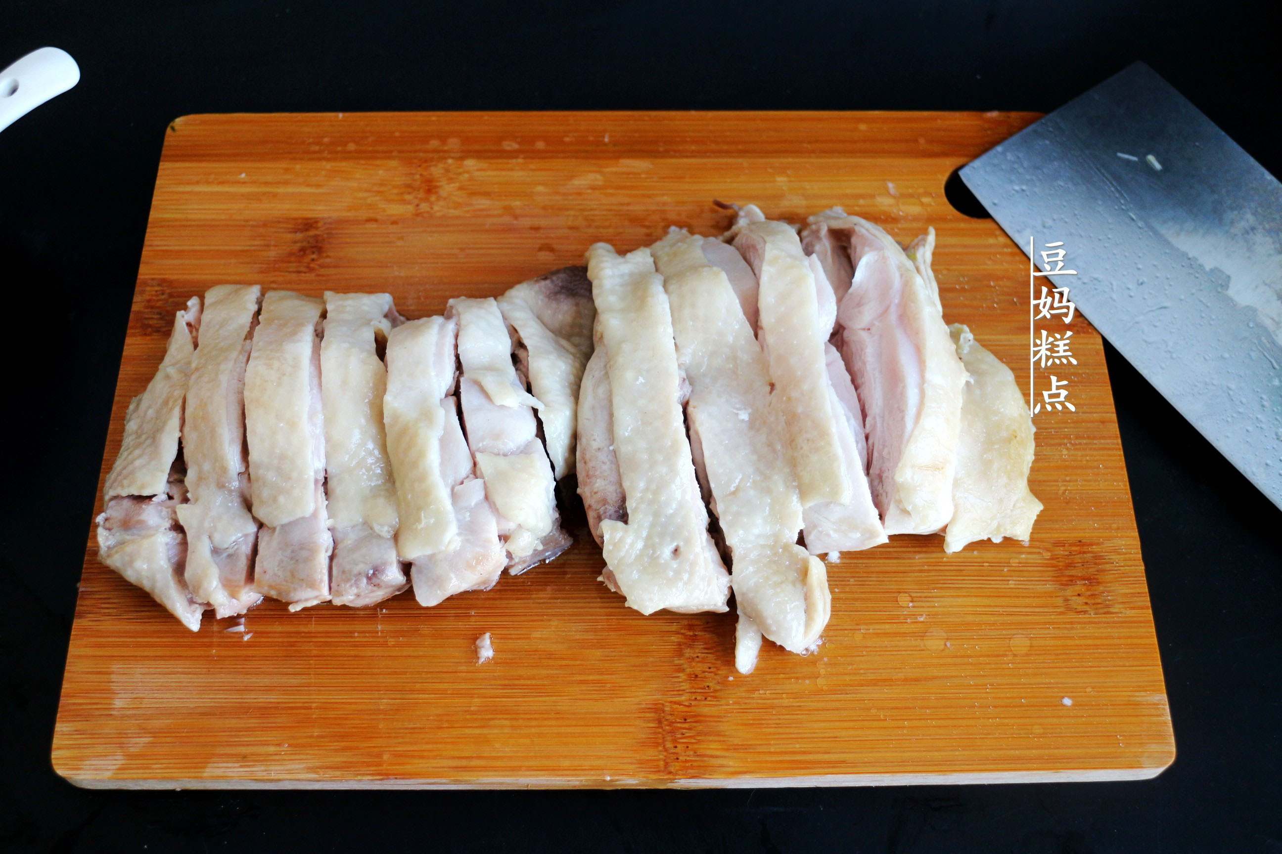 大盘鸡怎么做,大年三十鸡怎么吃好呢