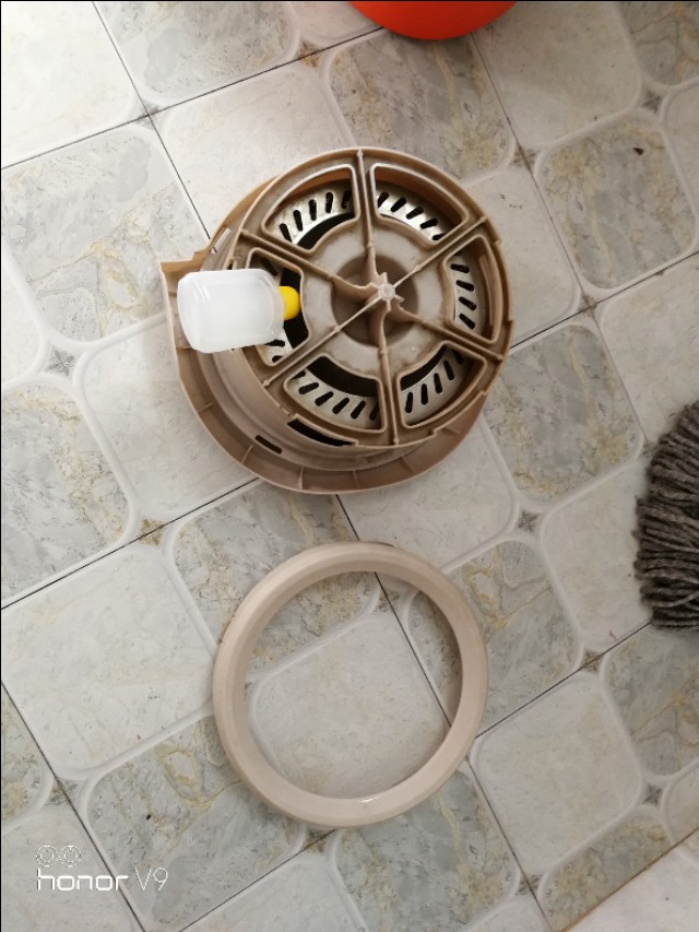 甩干机不排水是什么原因引起的,甩干机老是崩闸是怎么回事