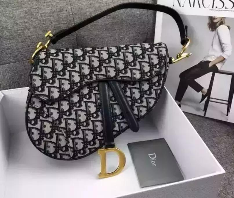 成本200卖10万！全球奢饰品造假最疯狂的国家，不是中国