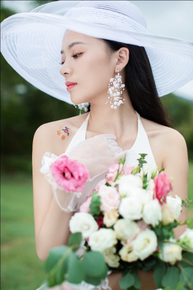 铂爵旅拍婚纱照花6000块钱值不值,铂爵旅拍云sir用无人机拍婚纱照