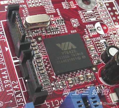 硬盘两个接口和三个接口的区别,目前主流的硬盘接口是什么接口