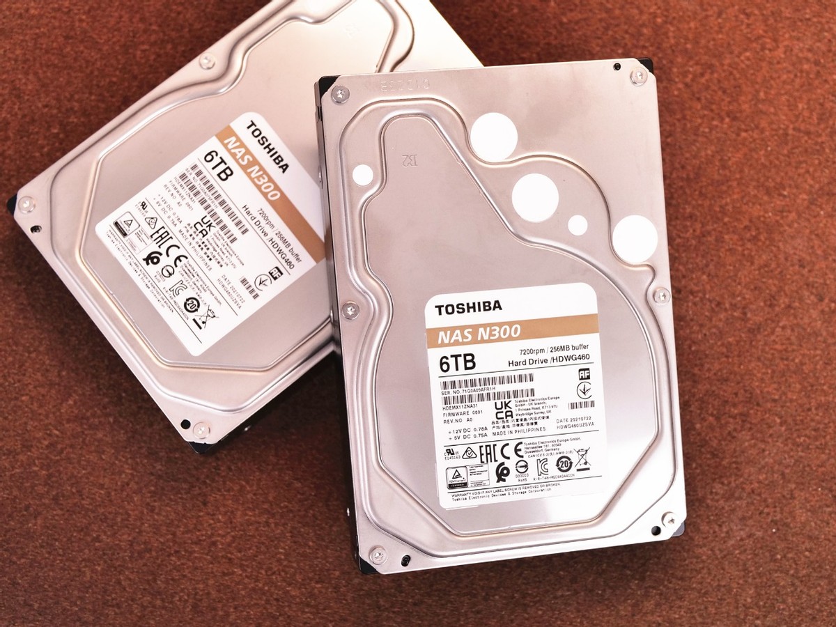 东芝n300硬盘是smr还是cmr,希捷酷狼nas硬盘对比东芝n300