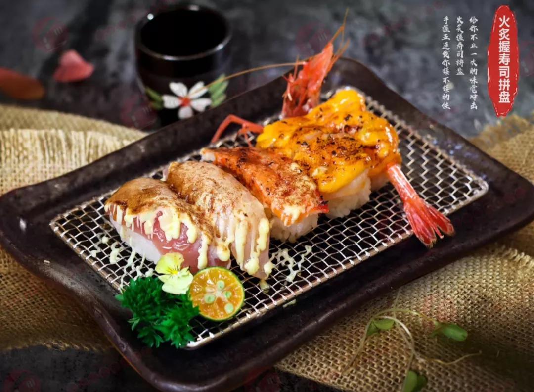 外卖人均80元,最高9000单/月,它4年开43家直营店