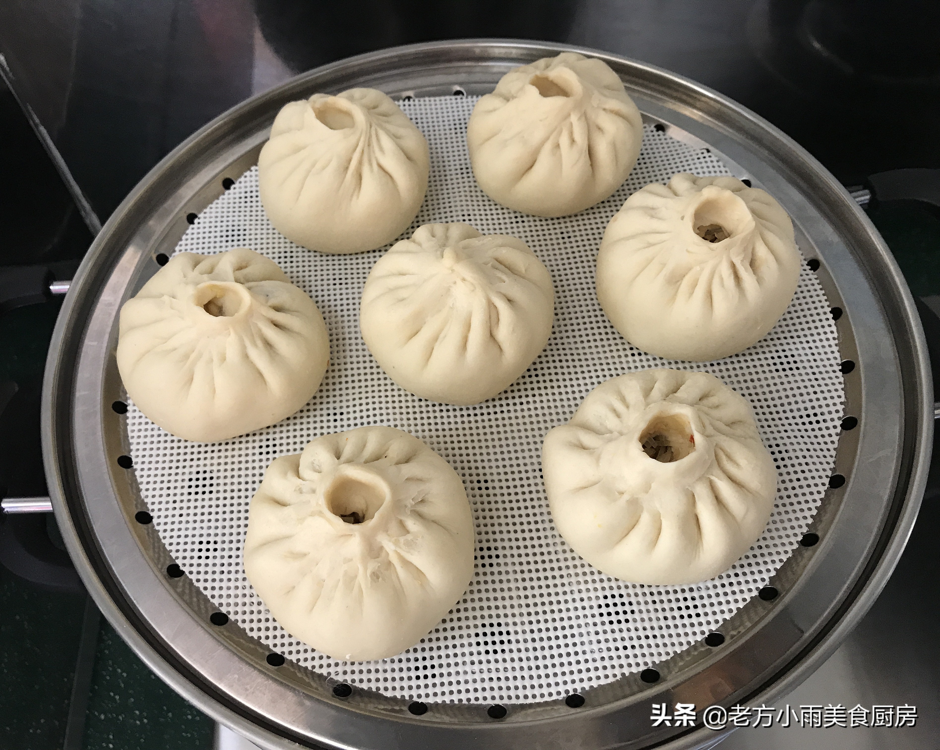 胡萝卜肉鸡蛋粉丝包子馅做法大全,芹菜猪肉粉丝包子馅怎么调最好吃