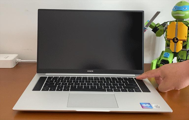 荣耀magicbookpro20204500u版测评,荣耀magicbookpro2020款怎么样