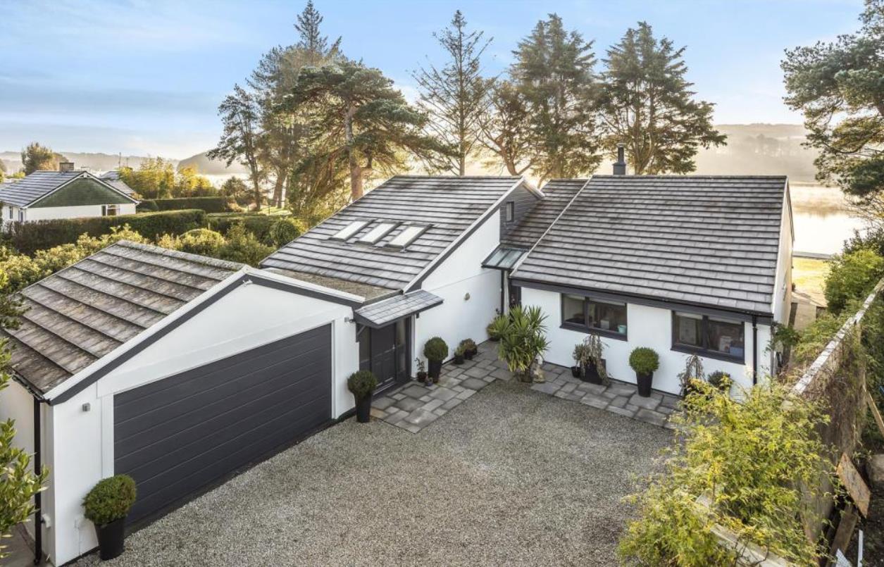 在英国100人民币能买到什么,100万英镑在英国能买什么房子