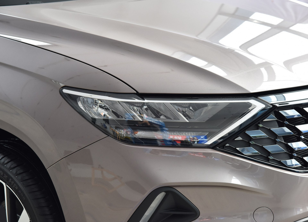 一个月养车成本1500的车有哪些,一个月用车成本3000正常吗