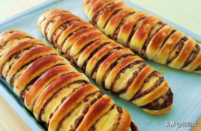 高筋面粉、中筋面粉、低筋面粉的区别和用途,看完文章才真正明白