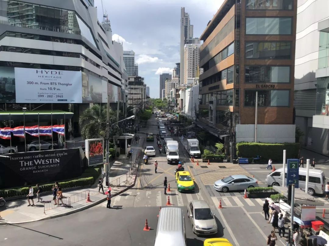 泰国开夜车安全吗,在泰国开夜车