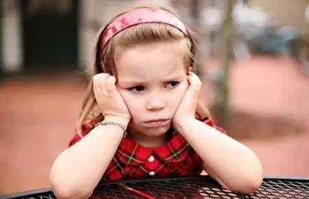 孩子爱钻牛角尖怎么开导,孩子做事太过任性怎么教育