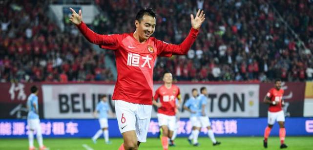 深度分析中国足球的五大技术问题,中国足球名嘴怒怼里皮