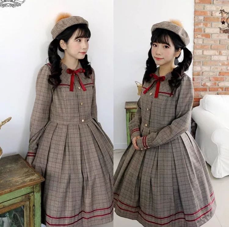 黑色洛丽塔洋装,藕粉色洛丽塔洋装