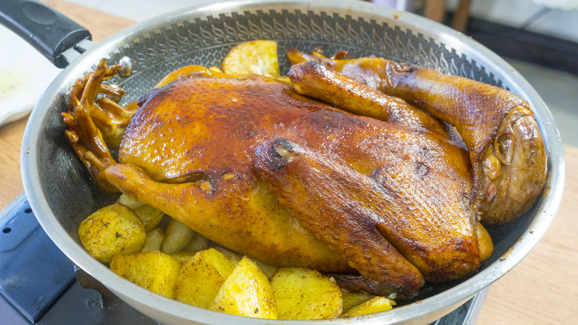 阳了要忌口，少吃发物，多吃3水果，3菜，3肉，补能量，助力恢复