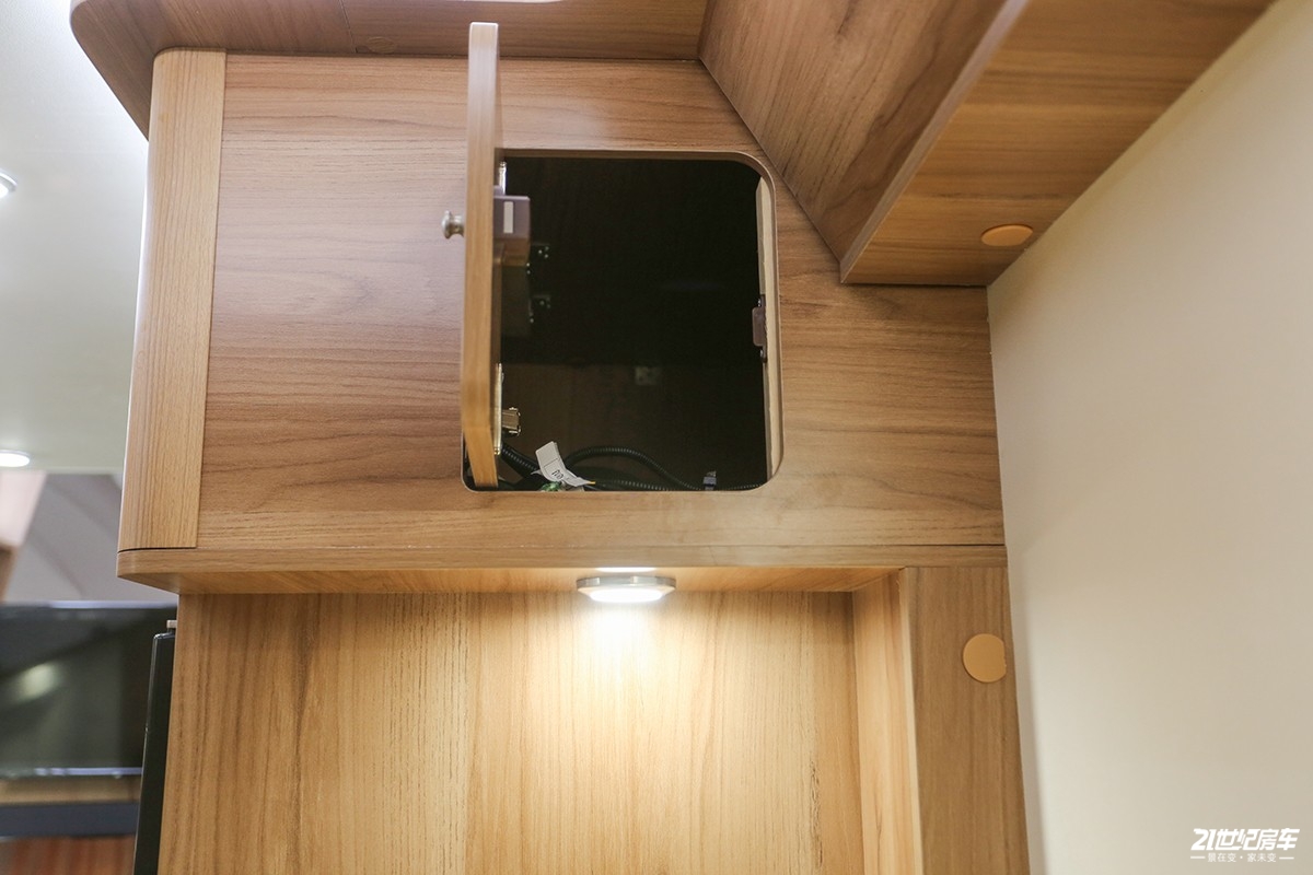 2021款上汽大通maxusv90别墅版,上汽大通maxus生活家v90双拓版