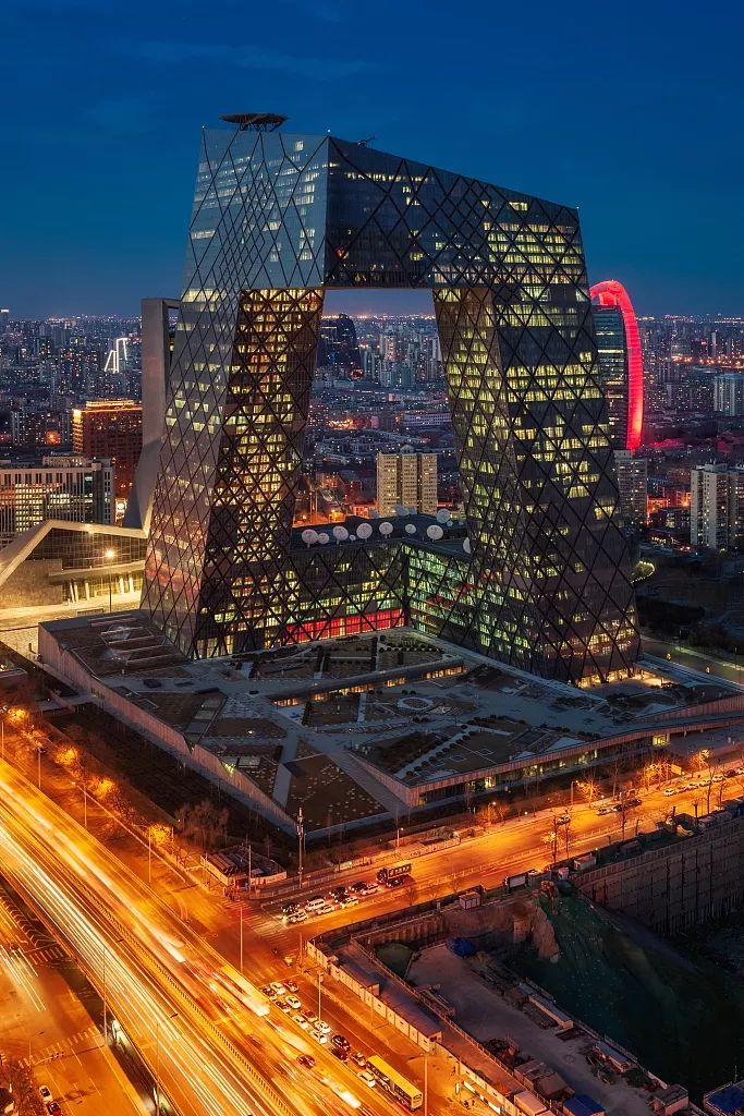 北京是天下,上海是世界,深圳是未来||大视野