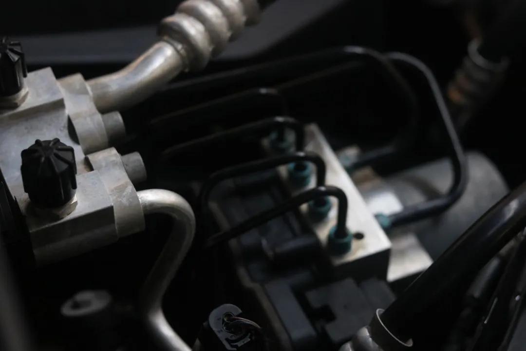 怪兽修车宝马,怪兽修车老车翻新天津