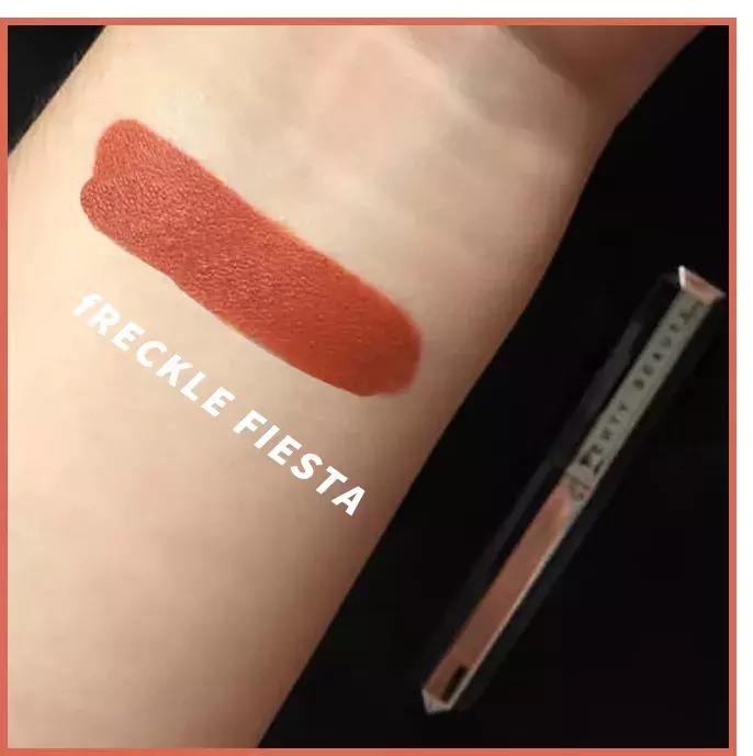 杨幂色和大表姐色口红哪个好看,杨幂用的枫叶色是什么口红