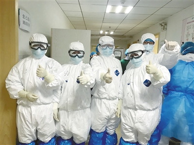 抗击疫情爱心在行动,爱心助力战疫传递暖暖温情