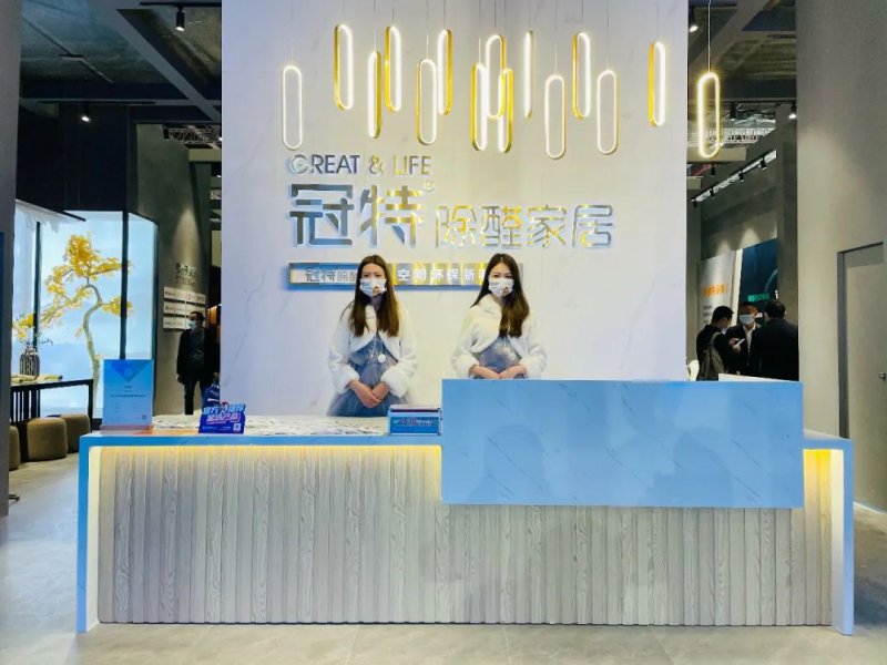 冠特轻奢定制衣柜样板间,冠特定制衣柜多少钱一平