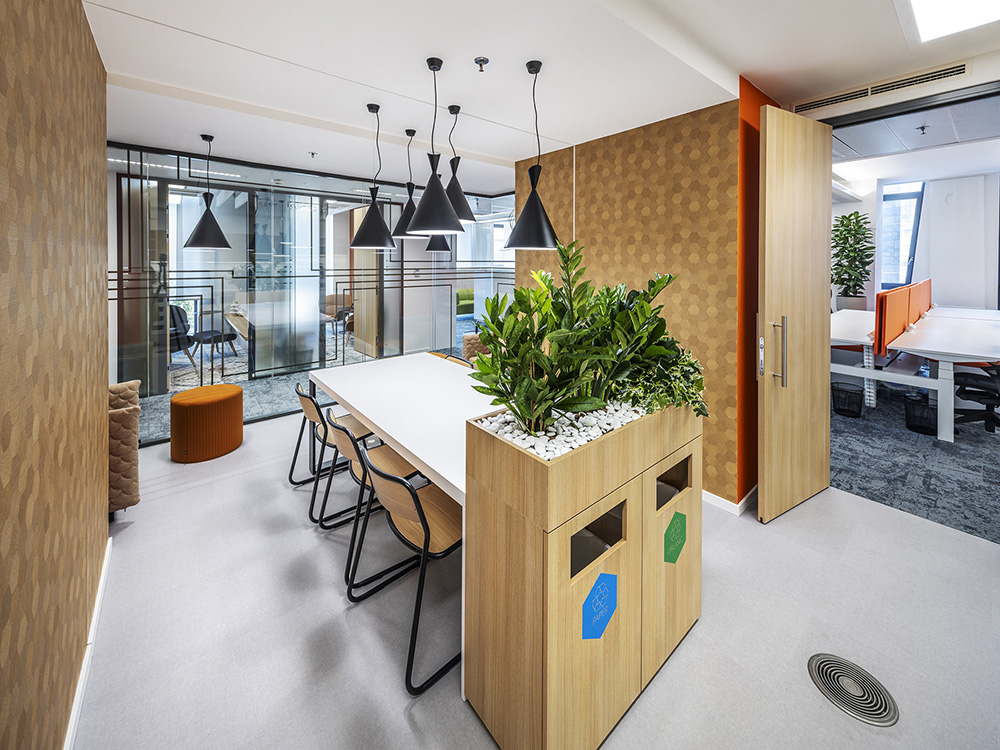 活力摩登科技公司PureStorage布拉格办公设计欣赏