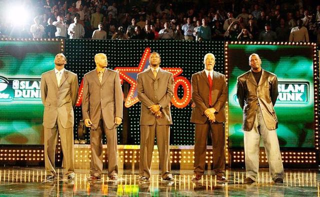 纪念科比的全明星球衣,科比全明星赛退役之战脚上穿的鞋