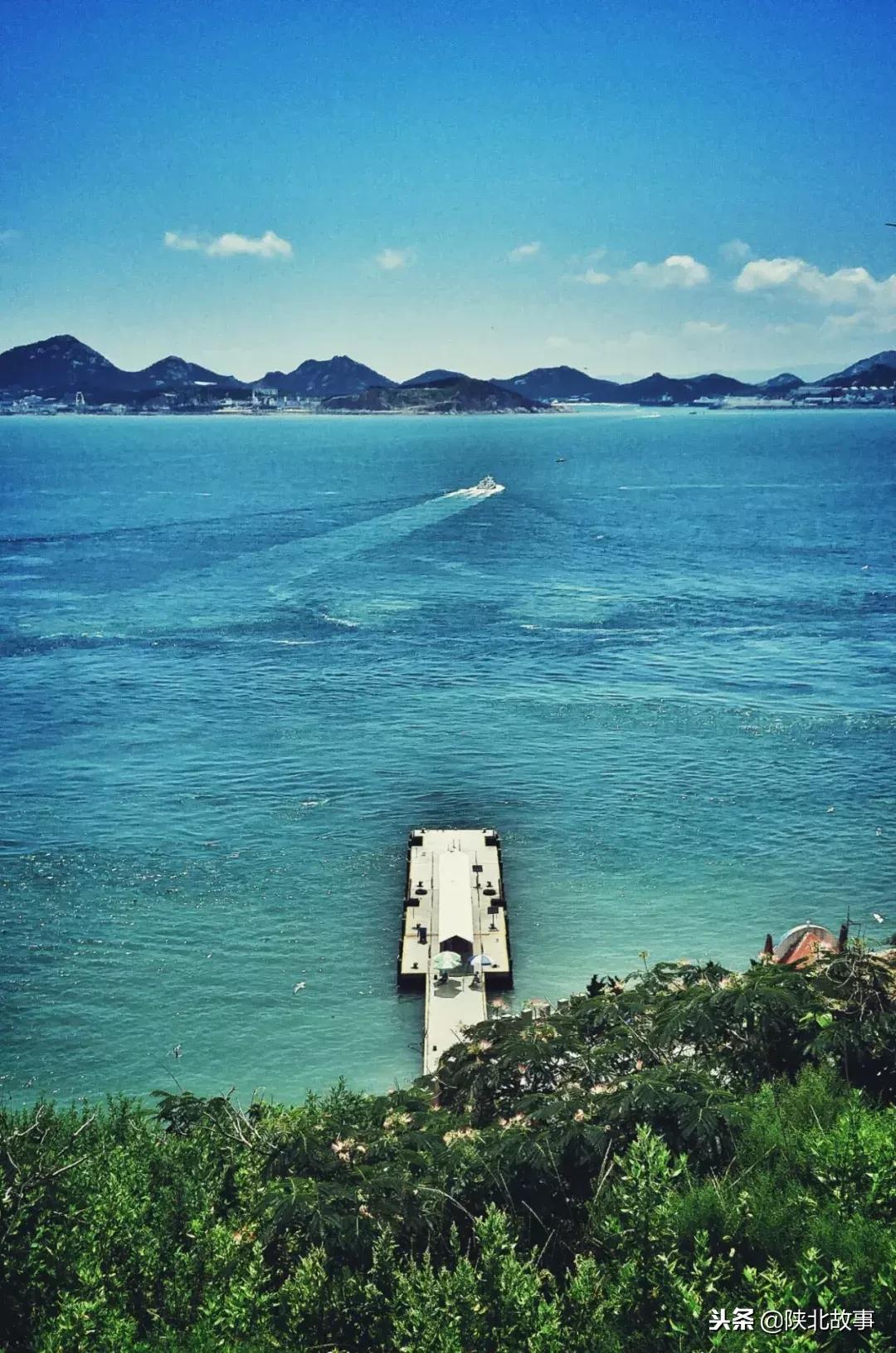 这个最适合冬天来的北方小城，光是海鲜就能让你吃回票价