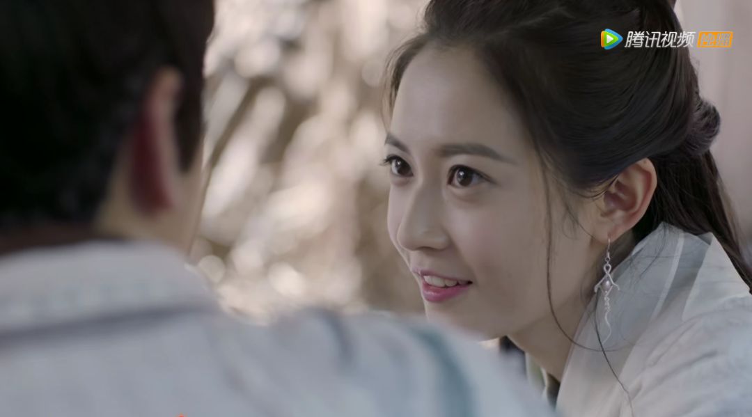 倚天屠龙记里一刀一剑的秘密,倚天屠龙记倚天剑被抢