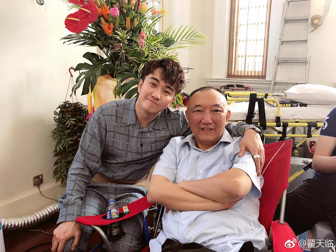 劳力士黑钢迪通拿多少g,翟天临带的表