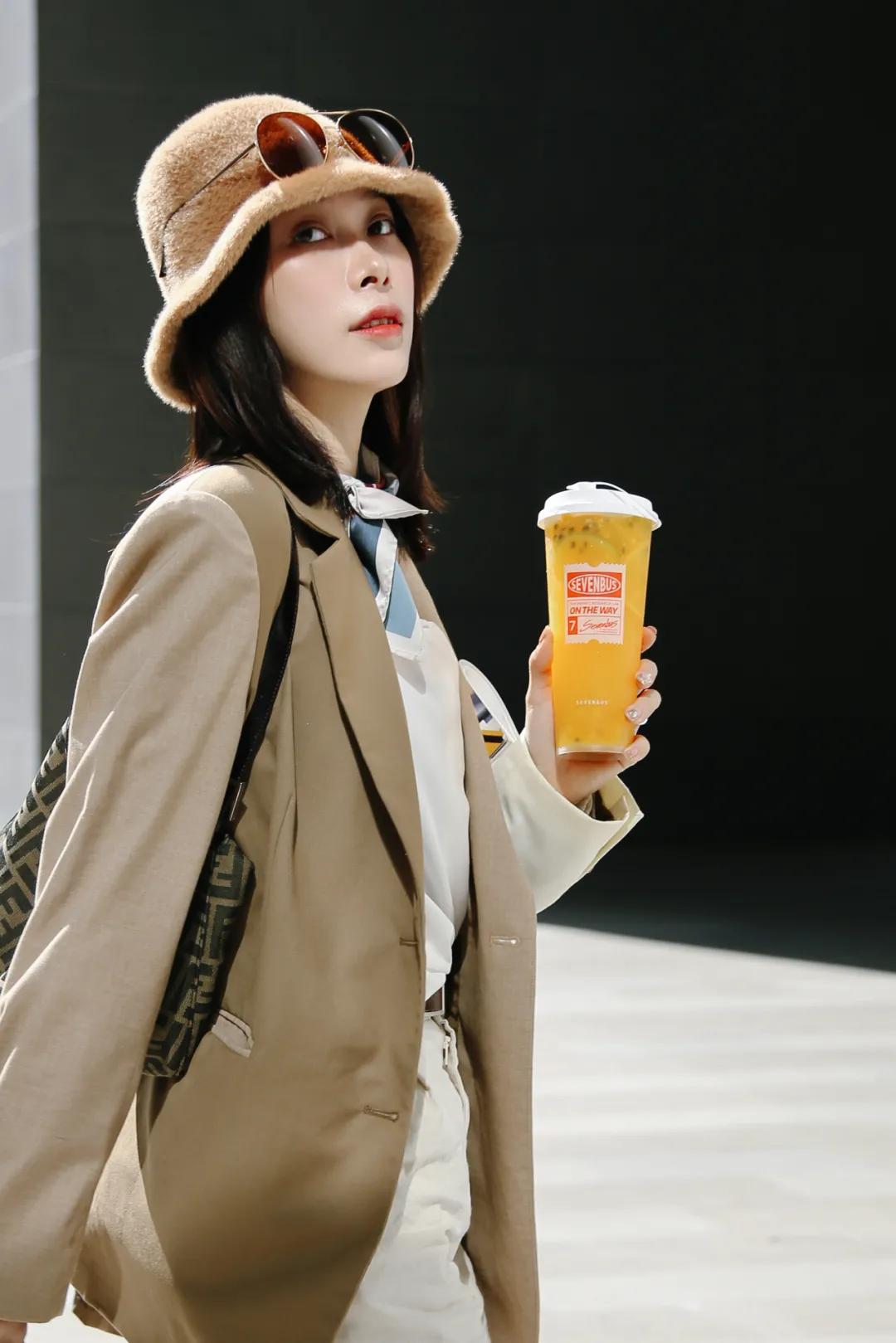 一天上40款新品，SEVENBUS这次玩大了...