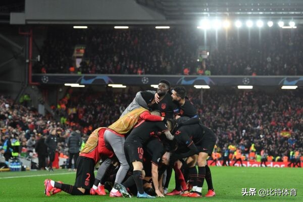 「欧冠实录」两大性格教练联手打造饕餮盛宴,今夜胜利属于足球