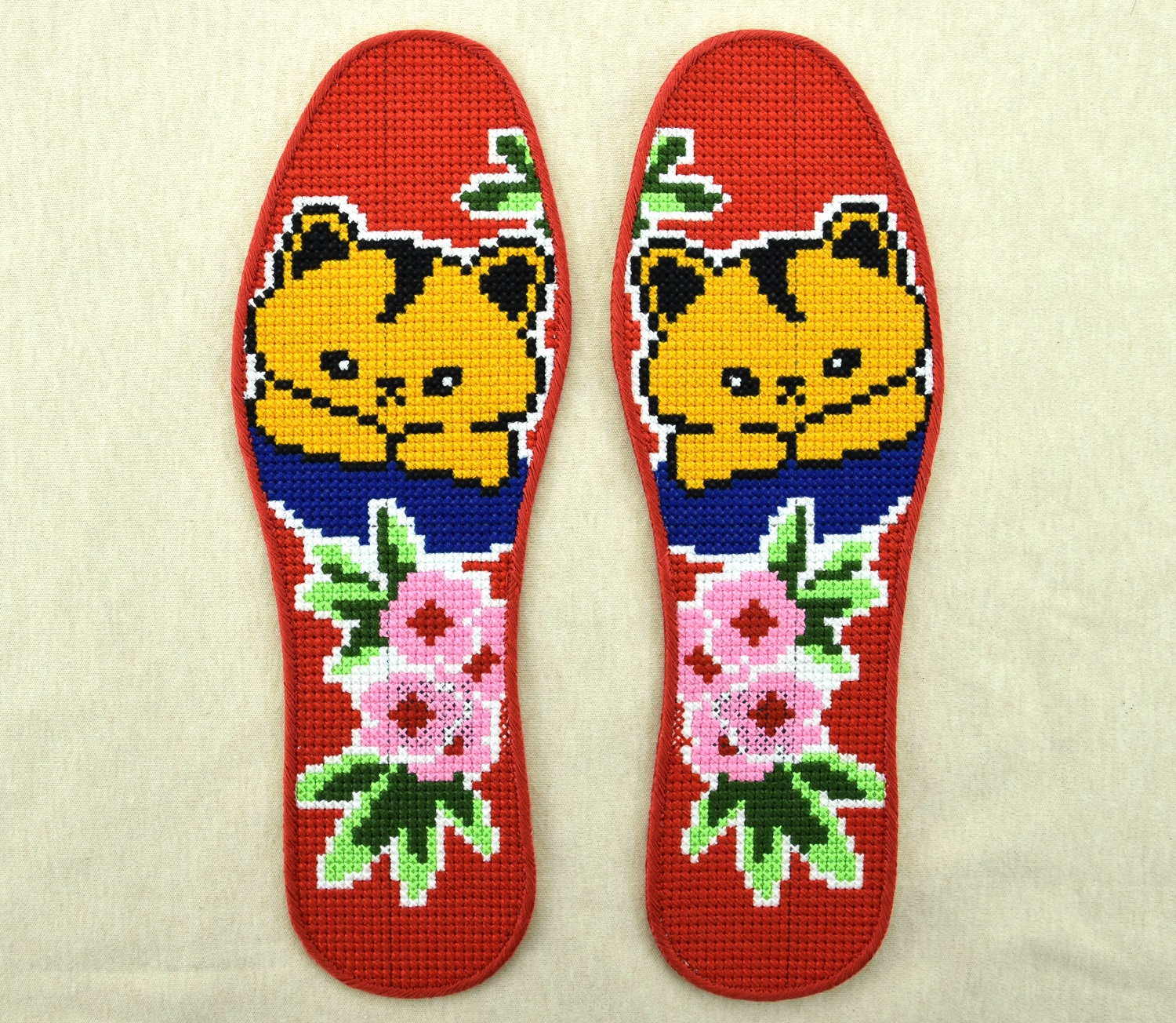 手工鞋垫有字前程似锦,手工鞋垫名不虚传