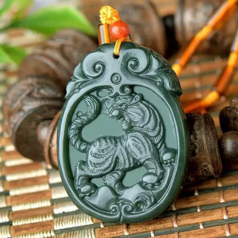 李嘉诚貔貅阵,李嘉诚办公室摆88只貔貅