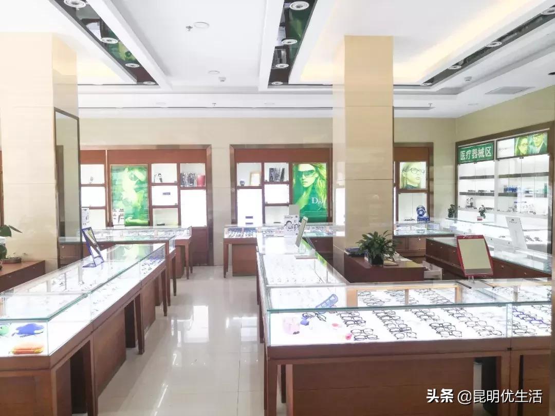 @昆明人，戴眼镜的孩子真的太太太太太惨了