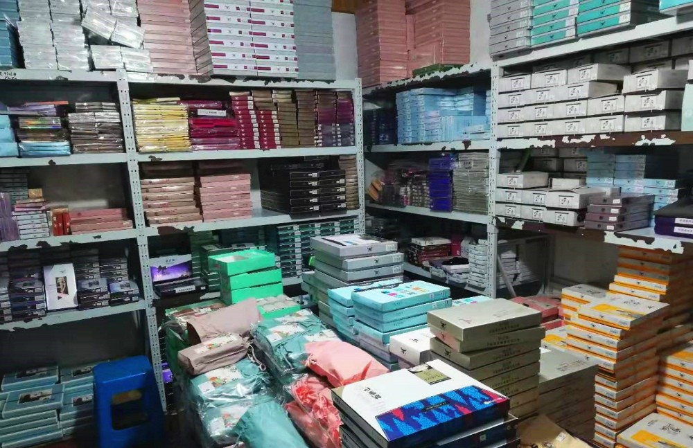 九龙小商品批发市场几点关门,九龙小商品市场