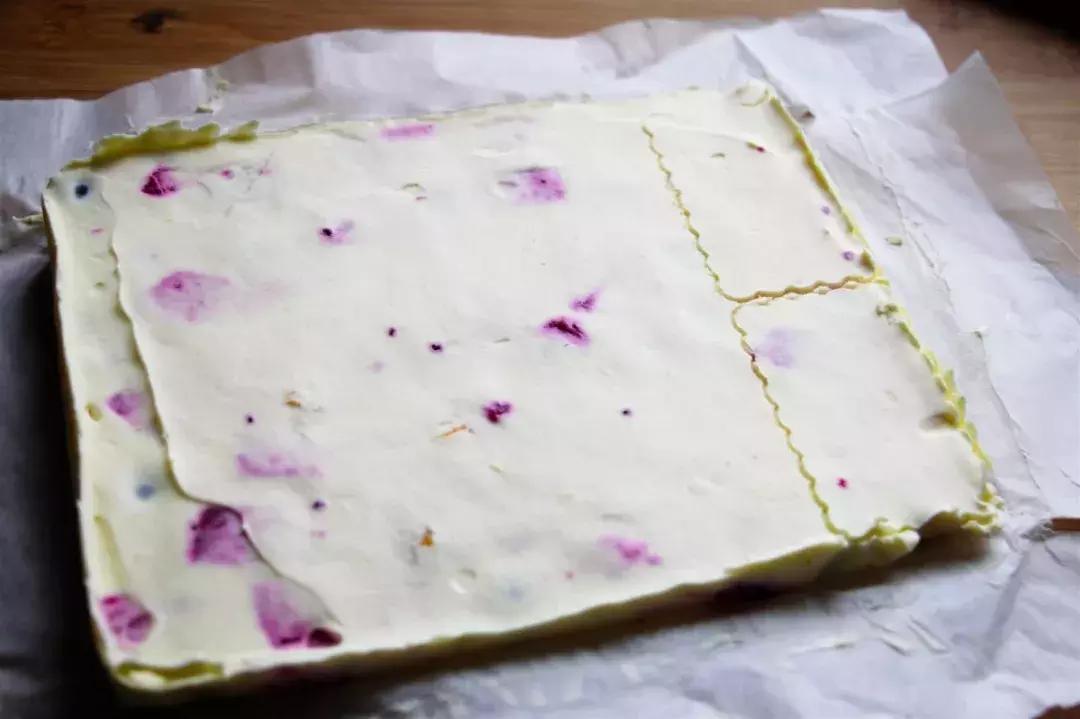 风靡全球的冰淇淋三明治,马卡龙冰淇淋三明治草莓蛋糕