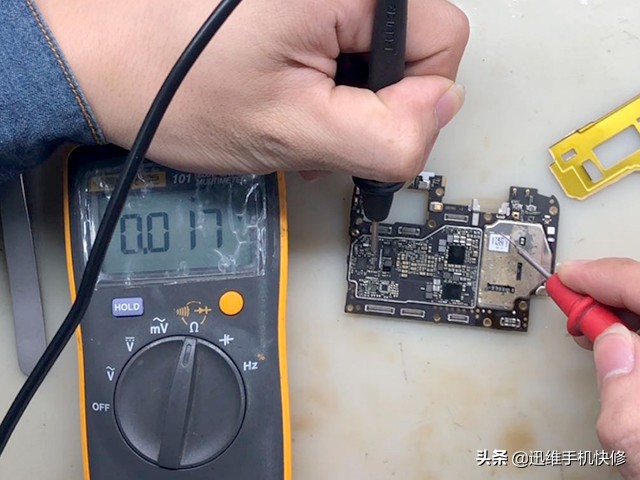 oppo手机开机几分钟就自动关机,oppo手机夜间自动重启是怎么回事