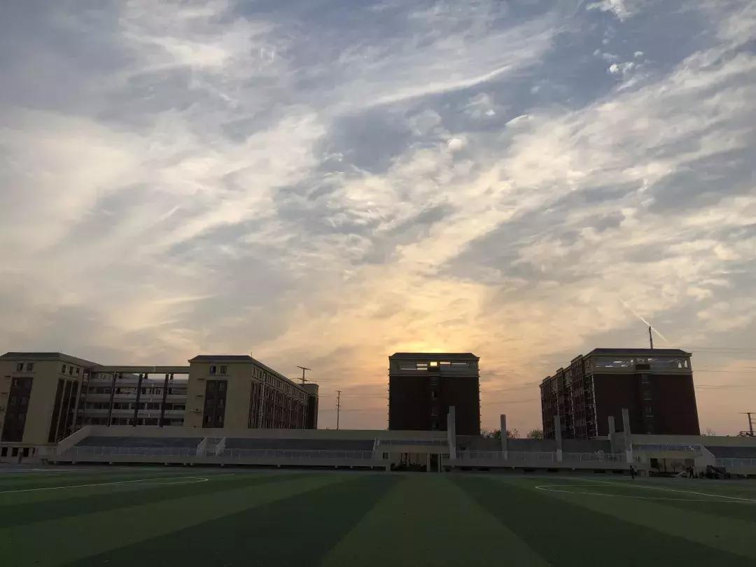 南阳第2完全学校,南阳第三个完全学校