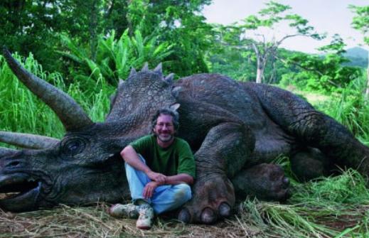 斯皮尔伯格为什么不拍大白鲨续集,斯皮尔伯格做的大白鲨变成动画版