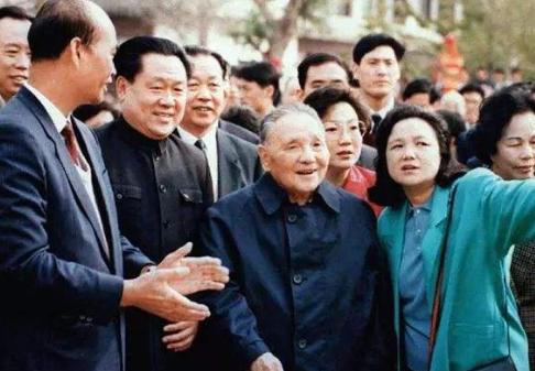 香港股市面临的大机遇,香港股市历史起伏跌宕