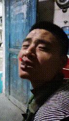 大腿上为什么绑黑带,女孩子大腿上绑黑带啥意思