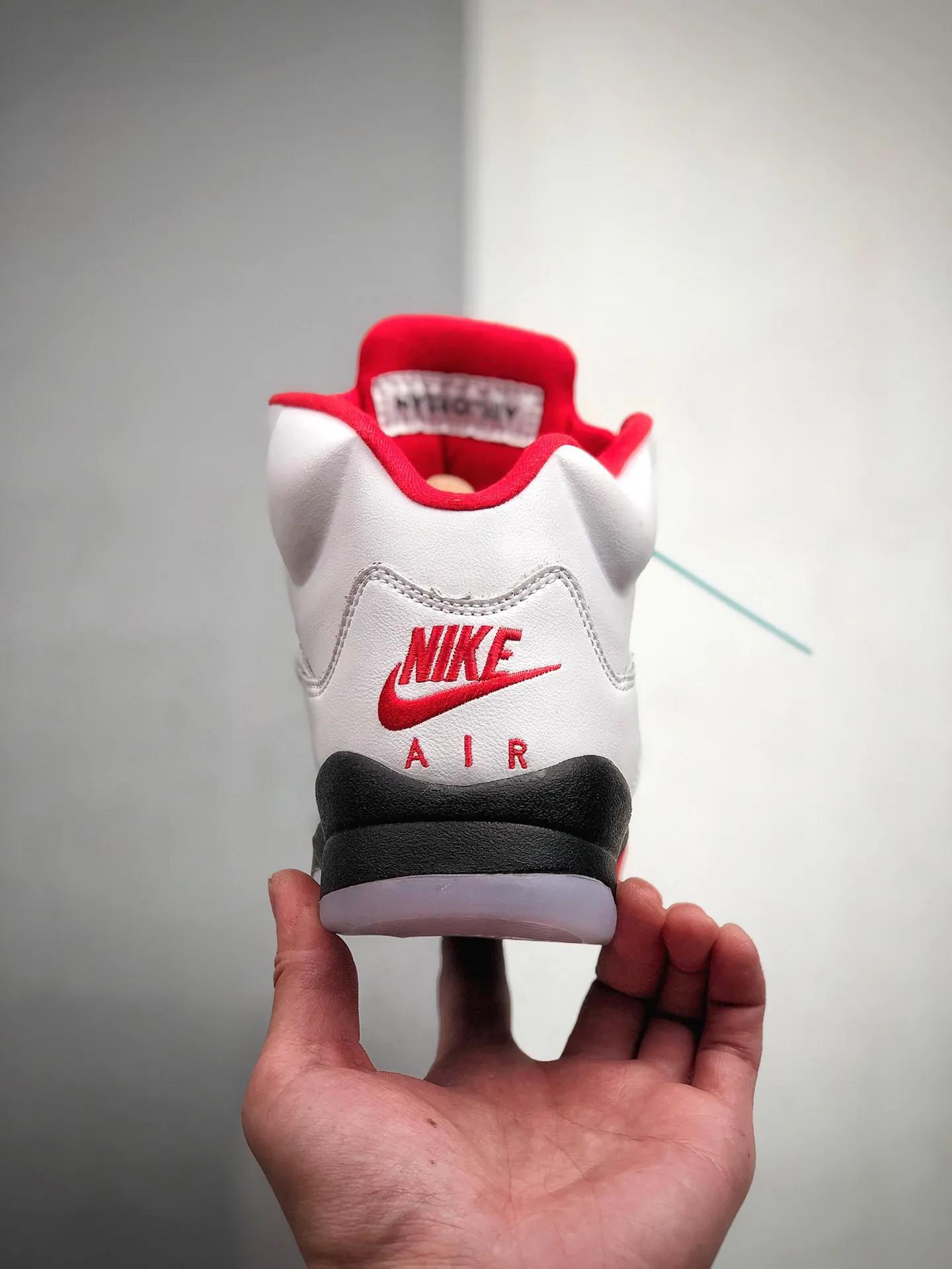 乔丹颜值最高球鞋aj5,耐克飞人乔丹系列篮球aj5