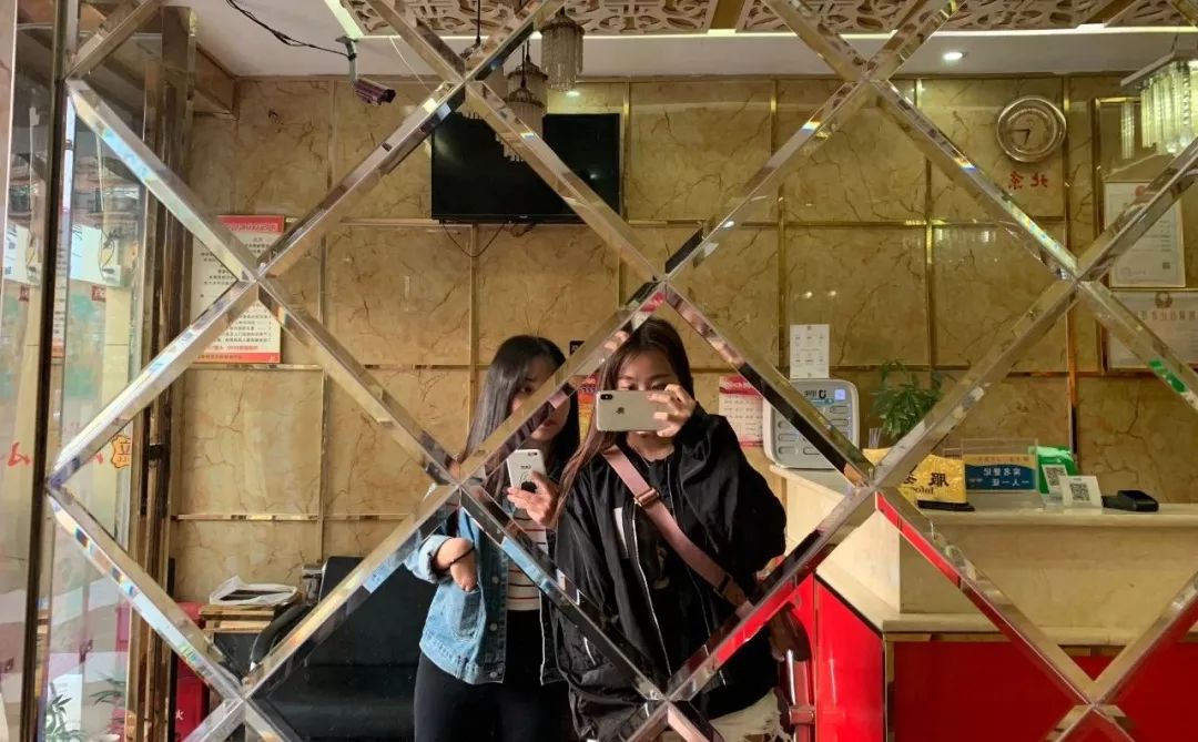 享受这个城市的美好,感受长沙这座不夜城