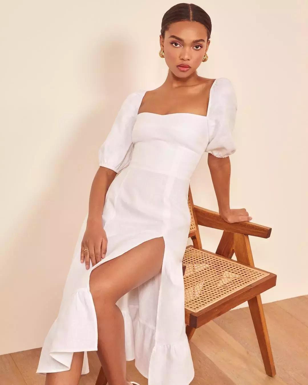 每次穿衣服的时候都觉得难受,瘦了之后穿衣服的感觉真的很舒服