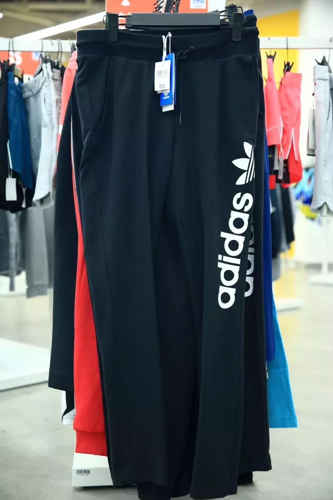 天津5000平米折扣卖场,天津大卖场