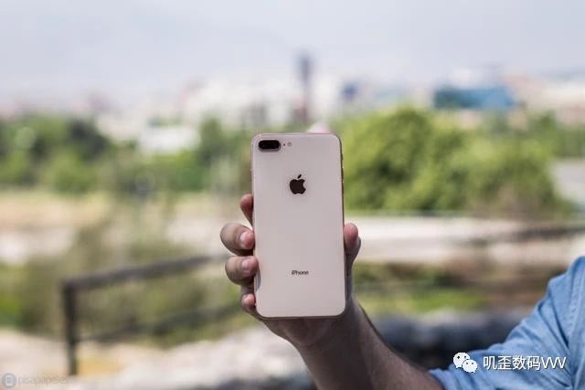 苹果8plus相当于现在什么样安卓机,iphone8plus和哪台安卓手机像