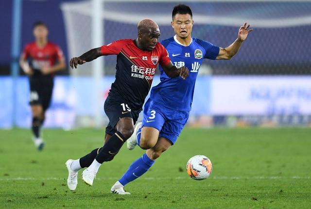 深圳佳兆业签下郜林,深圳佳兆业2024球队