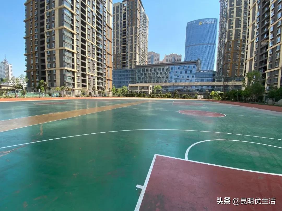 春城小学原址,昆明春城小学搬迁到什么地方